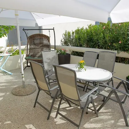 拉凡达别墅公寓 公寓 *