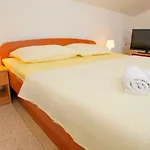 Lägenhet Lavanda Pag Town