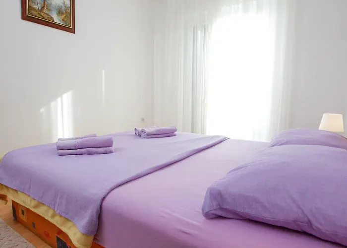 Lavanda Pag Town